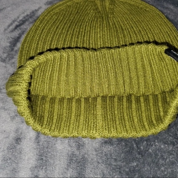 Vans Shallow Knit Cuff Beanie Adult Unisex Hat Green VN0A5KIOYXH - Picture 4 of 4